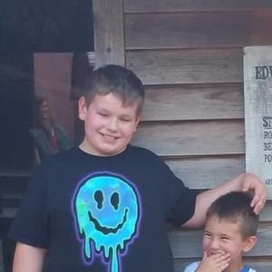 Meet your Posher, Jamie